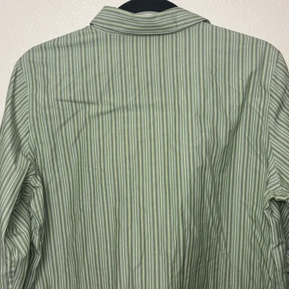 Eddie Bauer button up Woman's size Large 100% Cotton Striped green